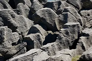 Outcrops: Limestone outcrops on cliffs
