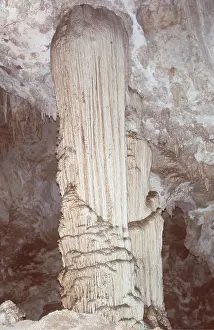Stalagmite: Limestone - stalagmite formation