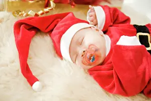 Kids: Little Christmas baby