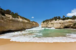 Tertiary: Loch Ard Gorge, Great Ocean Road, Australia