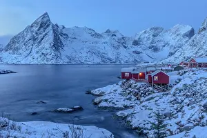 190422: Lofoten winter view - picturesque winter view of historic fi