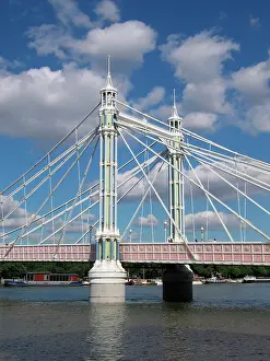 Albert: London - Albert Bridge over River Thames view from