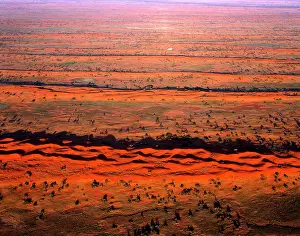 Longitudinal: Longitudinal sand dunes