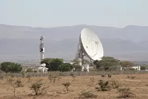 Satellite: Longonaut earth satellite station