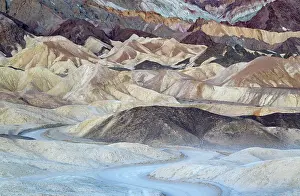Team: Loop road through the otherwordly badlands of Twenty