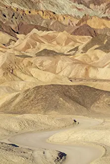Team: Loop road through the otherwordly badlands of Twenty