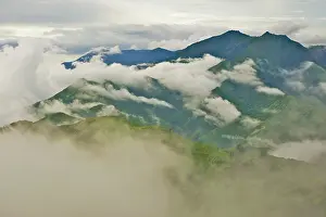Livingstone: Low cloud over Livingstone mountains