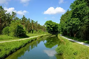 Bicycle: Ludwig-Danube-Main-Canal near Schwarzenbruck, Middle