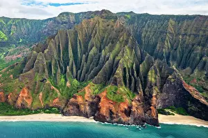Hawaii: Luftaufnahme der zerklufteten N? Pali Coast, Napali