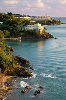 Charlotte: Luxury hotels and resorts along the coast