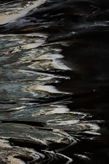 Rift: Magadi lake in Kenya and flamingos
