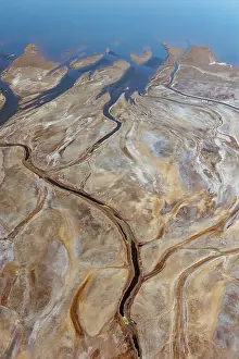 Rift: Magadi lake in Kenya, Patterns