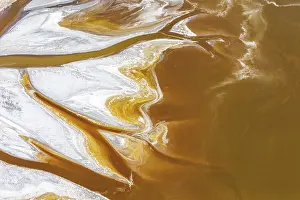 Rift: Magadi lake in Kenya, Patterns
