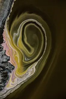 Rift: Magadi lake in Kenya, Patterns