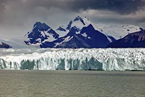 Glaciers: Majestic sight of mountains and glaciers under a gloomy sky