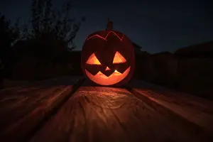 Sequence: Making of an Halloween pumpkin decoration