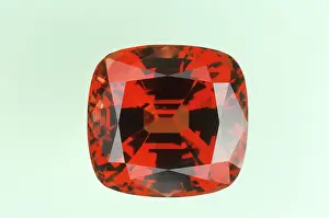 Arem: Malaya Garnet