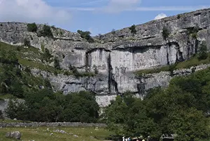 Malham: Malham Cove Limestone Cliffs