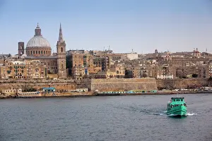 Ferry: Malta, Valletta, Ferry to Sliema, Marsamxett