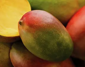 Juicy: Mango