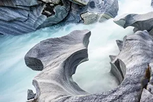 Nordland: Marble Lottet, Marble Castle, Marble Gorge, Glom