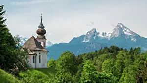 Maria: Maria Gern Pilgrimage Church in front of Watzmann