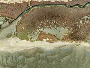 Sand Deposit: Marshes and streams at low tide in the Walvis Bay Lagoon