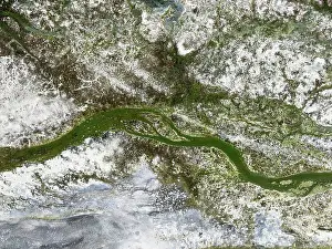 Tides: Marshes and streams at low tide in the Walvis Bay Lagoon