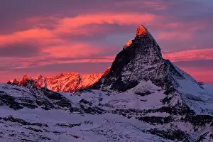 Matterhorn: Matterhorn at dawn, sunrise, Valais Alps, Zermatt