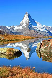 Matterhorn: Matterhorn and mountain lake, Valais, Switzerland