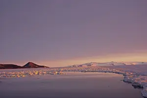 Shelf: McMurdo Sound and Ice Shelf