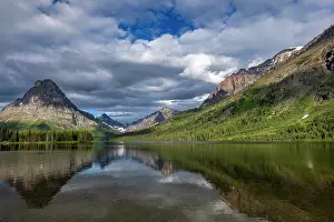 Montana: Two Medicine Lake in Glacier National Park, Montana, USA