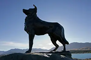 Memorials: Memorial - silhouette of sheepdog memorial