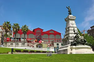 Henry: The Mercado Ferreira Borges or Old Market with the