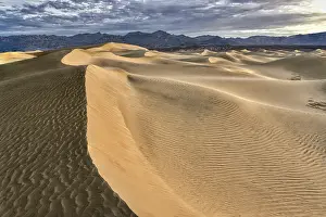 Death: Mesquite Dunes, Death Valley National Park, California