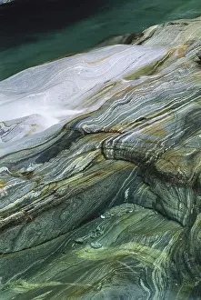 Folded: Metamorphic Rock