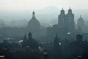 Monuments: Mexico City smog