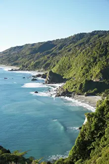 Westland: Meybille Bay and Coastline north of Irimahuwhero