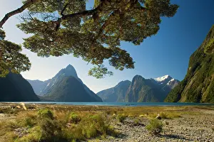 Sounds: Milford Sound - with landmark Mitre Peak and surrounding