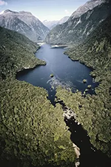 Milford: Milford Sound, New Zealand
