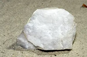 Luster: Milky Quartz