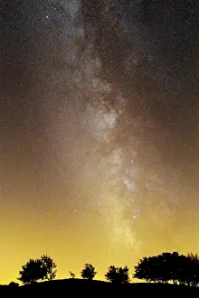 Planet: The Milky Way in the Jura sky, Crest Colombier