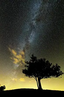 Planet: The Milky Way in the Jura sky, Crest Colombier