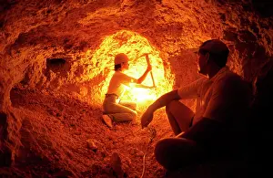 Miners: Miners looking for opal traces after blasting Coober Pedy