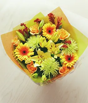 Wrap: Mixed flowers in a wrap