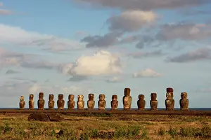 1960: The fifteen Moais of Ahu Tongariki, restored 1990s