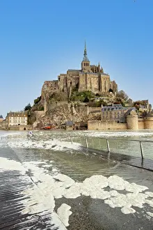 Saint: MONT SAINT MICHEL