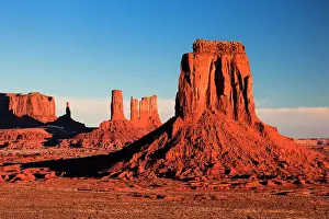 Unique: Monument Valley, view near Artists Point, Table