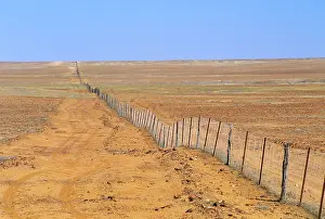 Coober: Moon Plain & Dog Fence Coober Pedy