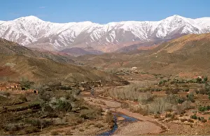 Valleys: MOROCCO - Asif Imini River and valley, in winter